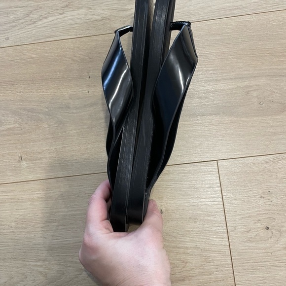 ZARA MINIMAL FLAT BLACK SANDALS Shoes Size 41 - Picture 7 of 11